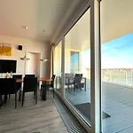 App 9 Penthouse \