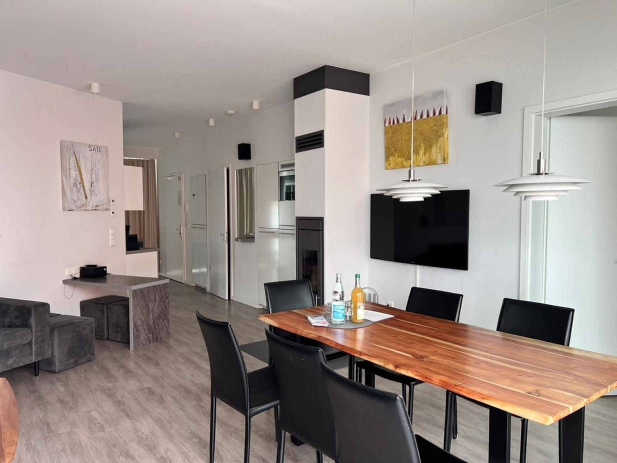 App 9 Penthouse 